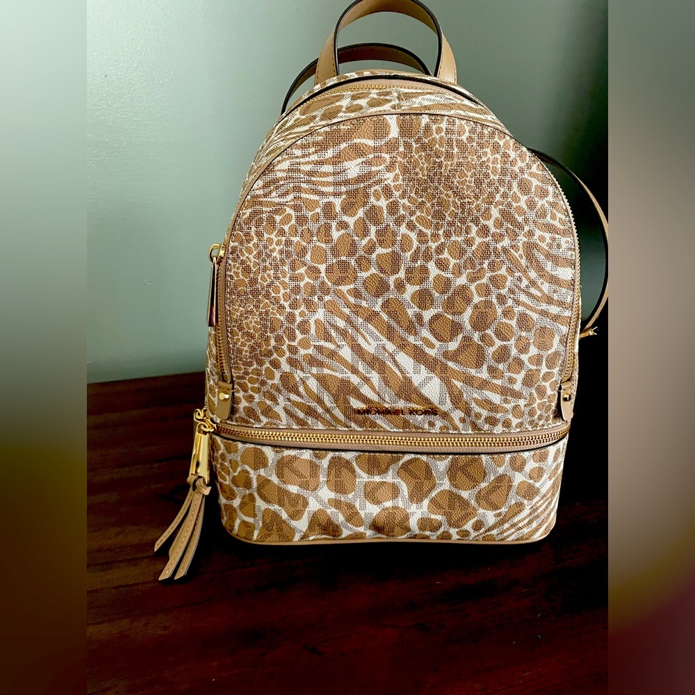 Michael Kors book bag purse